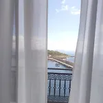 L' Atoll D' Helene Apartment *