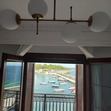 L' Atoll D' Helene Apartament *