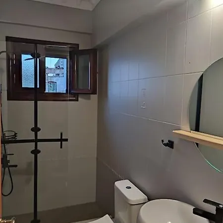 L' Atoll D' Helene * Gythio