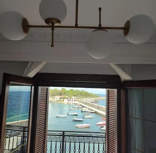 L' Atoll D' Helene Apartmán *